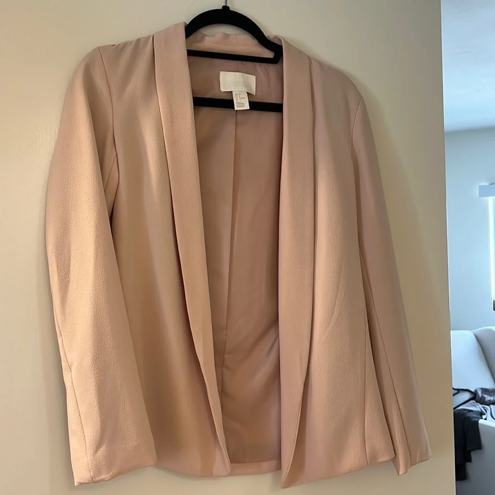 Blush blazer - Picture 1 of 3